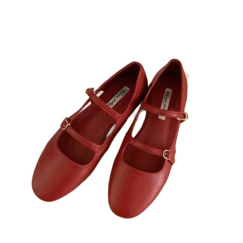 Mary Jane shoes autumn new retro fairy wind hollow flat bottom one word buckle with casual single shoes