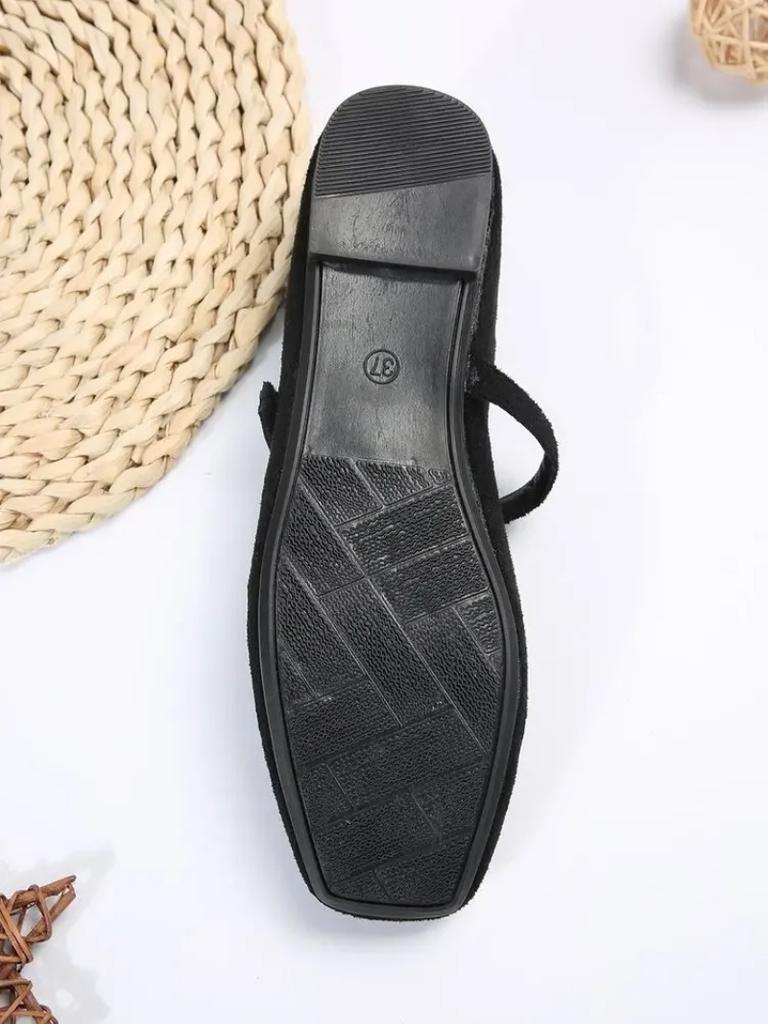 Ladies Lace Up Buckle Footwear Casual Square Toe Shoes Flat Bottom Ground Soft Lightweight Large Size Casual Shoes Sapatos