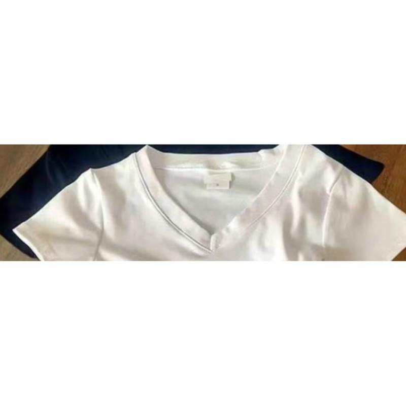 Women's Summer Slimming, Simple, Fitted V-Neck T-Shirt: Solid-Color, Straight-Shoulder, Short-Sleeve Top for Students