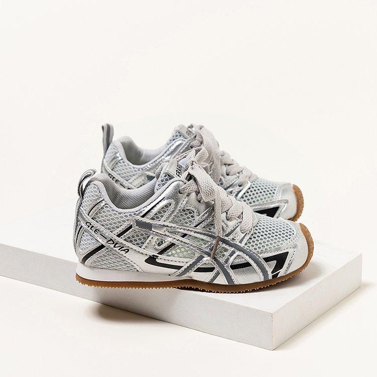 

Children s breathable mesh shoes Boys single mesh shoes Soft sole Baby shoes Summer new girls mesh sneakers 37 серебряный