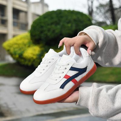 Nowe buty do Tai Chi miękka podeszwa profesjonalne sportowe wygodne Xiaobai letnie siateczkowe oddychające Tai Chi podeszwa z ścięgna wołowego buty codzienne