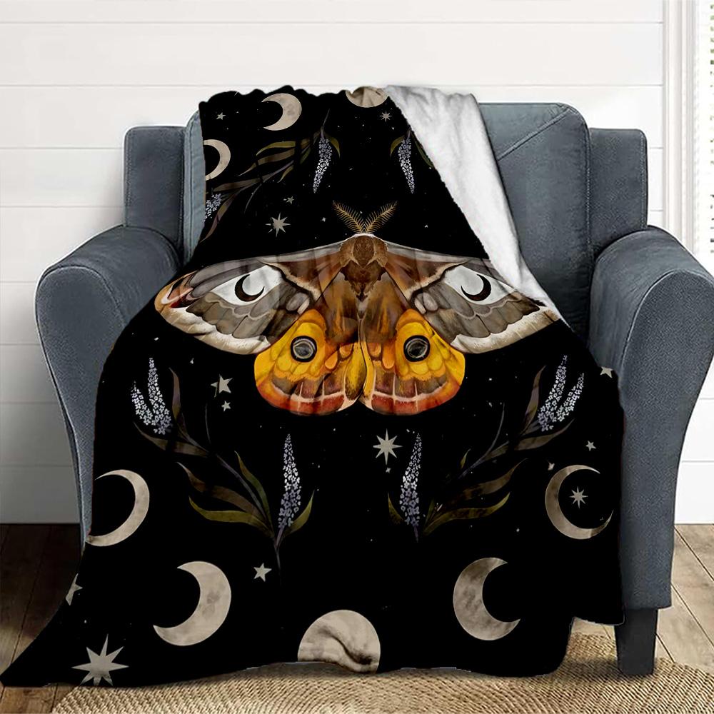 Moonlit Moth Flannel Blanket Throw Blanket Soft Warm Sofa Bed Camping Car home Decor Unique Christmas Gift C930189