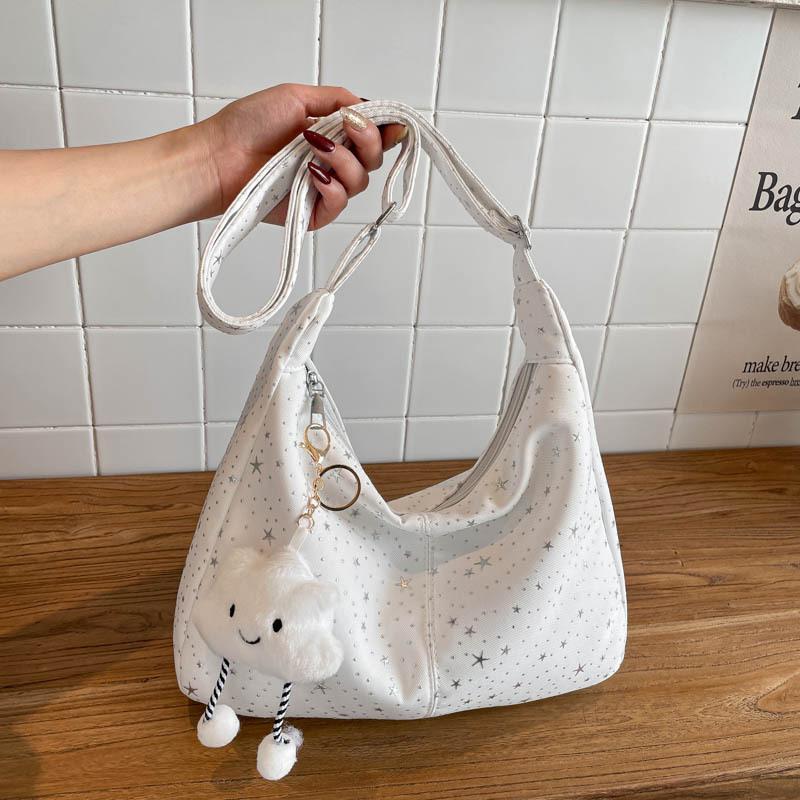 Korean niche star printed shoulder bag Korean largecapacity messenger bag casual pleated commuter fresh tote bag