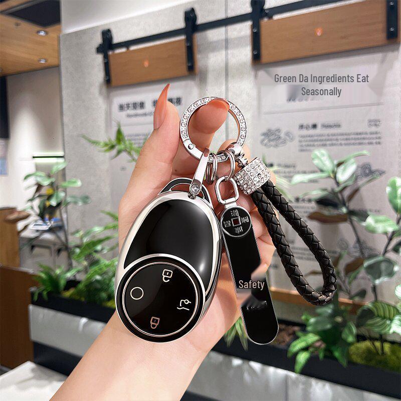 Toyota Yaris Cross 2025 Key Case: BZ3x High-Grade Protective Shell for Men & Women