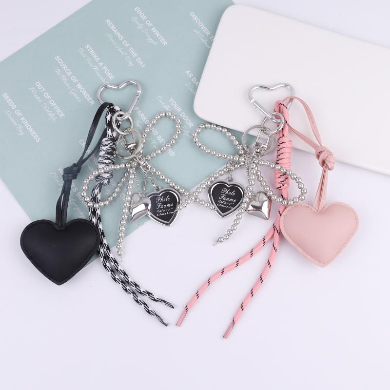1 Piece Key Holder For Women Pu Leather Heart Bowknot Keychain With Fashionable Woven Lanyard Handmade Bag Pendant