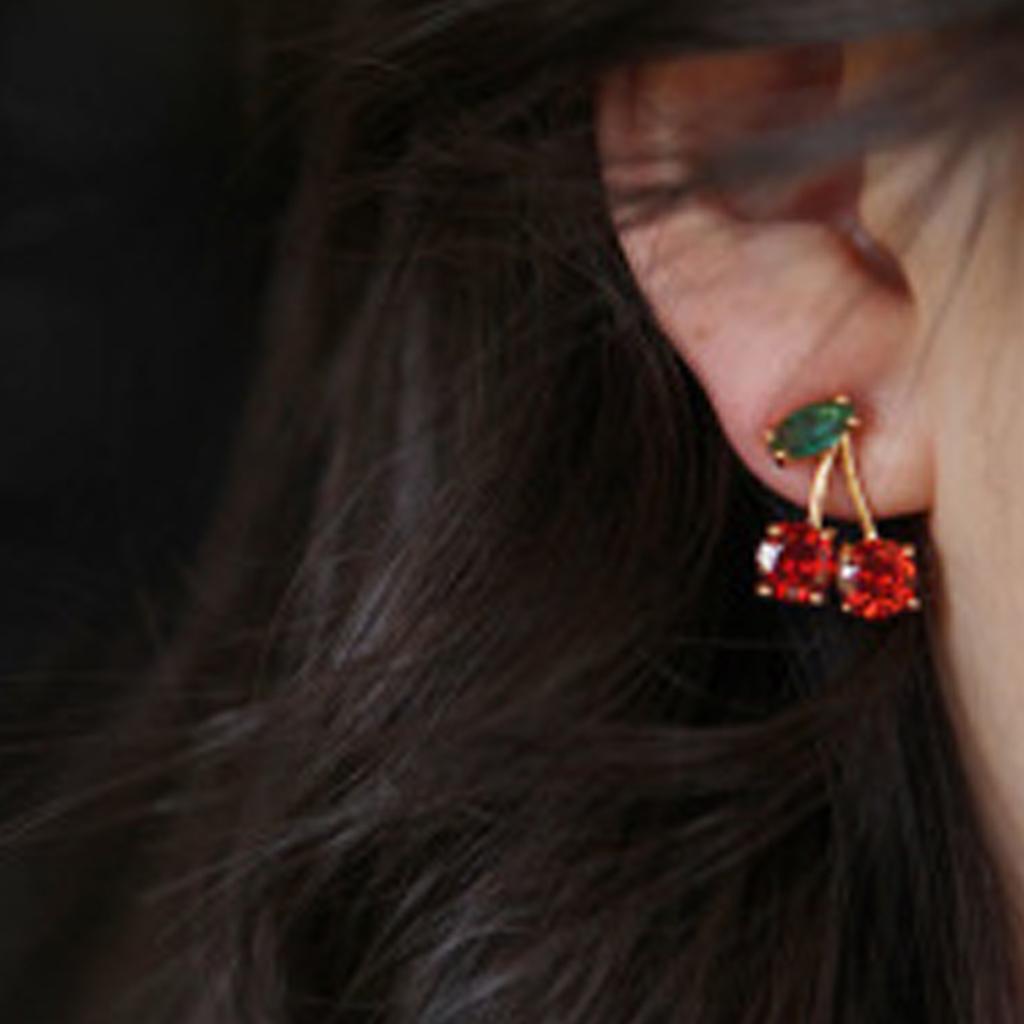 Sweet Cherry Earrings Delicate Fruit Earrings Alloy Texture Pendant Earrings Suitable for Playful and Elegant Style