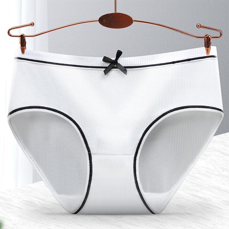 Japanese-Style Mid-Waist Women's Panties – Comfortable, Cute, Plus-Size Options for Teens