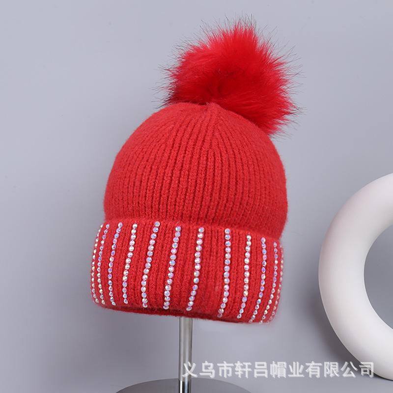 Autumn and winter rhinestone hairball knitted hat for men and women, piled and thickened cold-proof and warm wool hat, European and American outdoor p