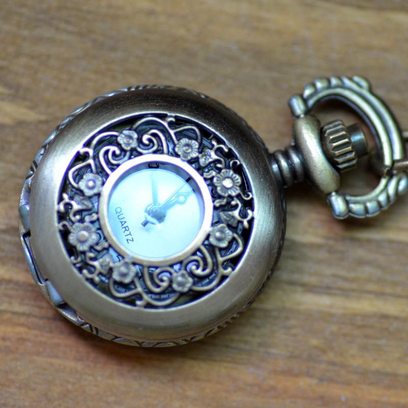 Retro Pocket Watch Men's and Women's Necklace Watch