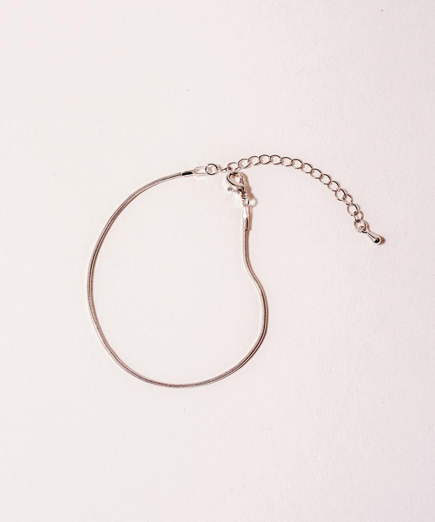 Novice Tokyo Simple Narrow Bracelet / Silver