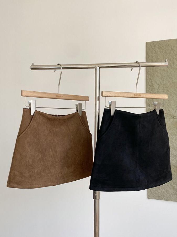 2025 Autumn/Winter Korean Retro Low-Rise Suede Plush Hip-Hugging Skirt for Women