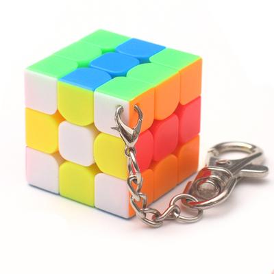 Mini Small 3x3 Magic Cube nøkkelring Smart Cube Toy Creative Key Ring Decoration