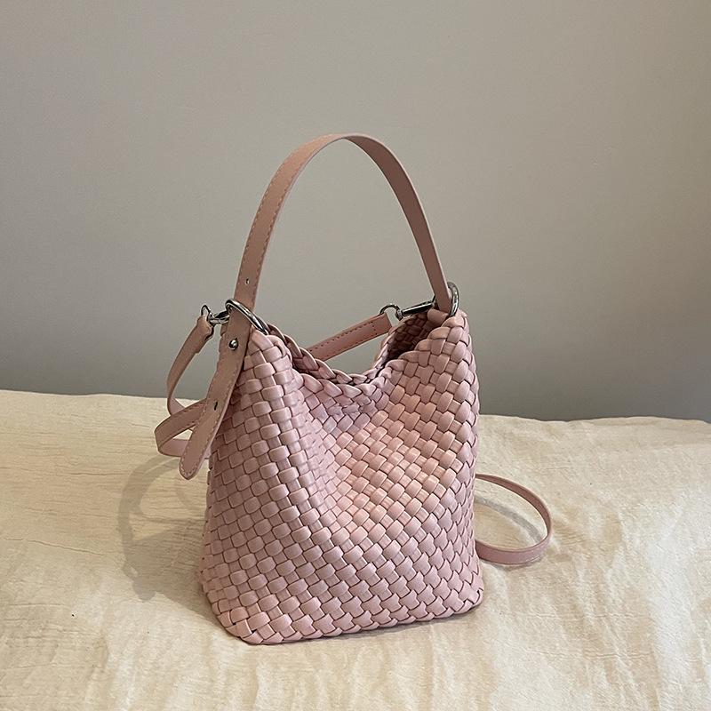 New Fashion Trend Woven Bucket Bag Portable Shoulder Oblique Span Women's Bag Fashion