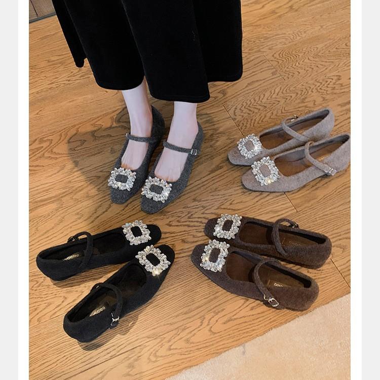 

Grape mother of the same style~ Diamond buckle small square head velvet with warm woolen thick heel Mary Jane single shoes women 40
