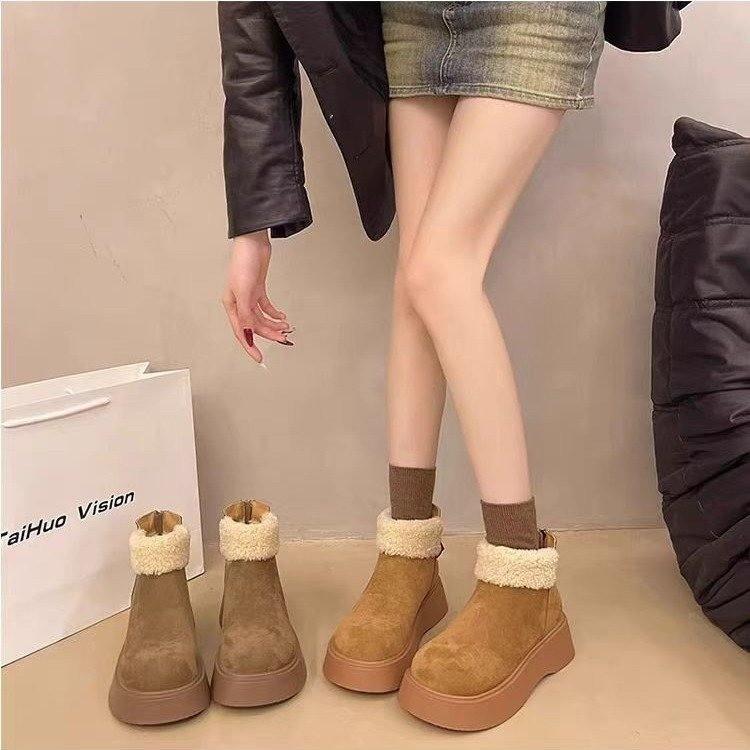 Thick-soled heightening snow boots women's 2025 winter new thin and versatile rear zipper small short boots warm cotton shoes