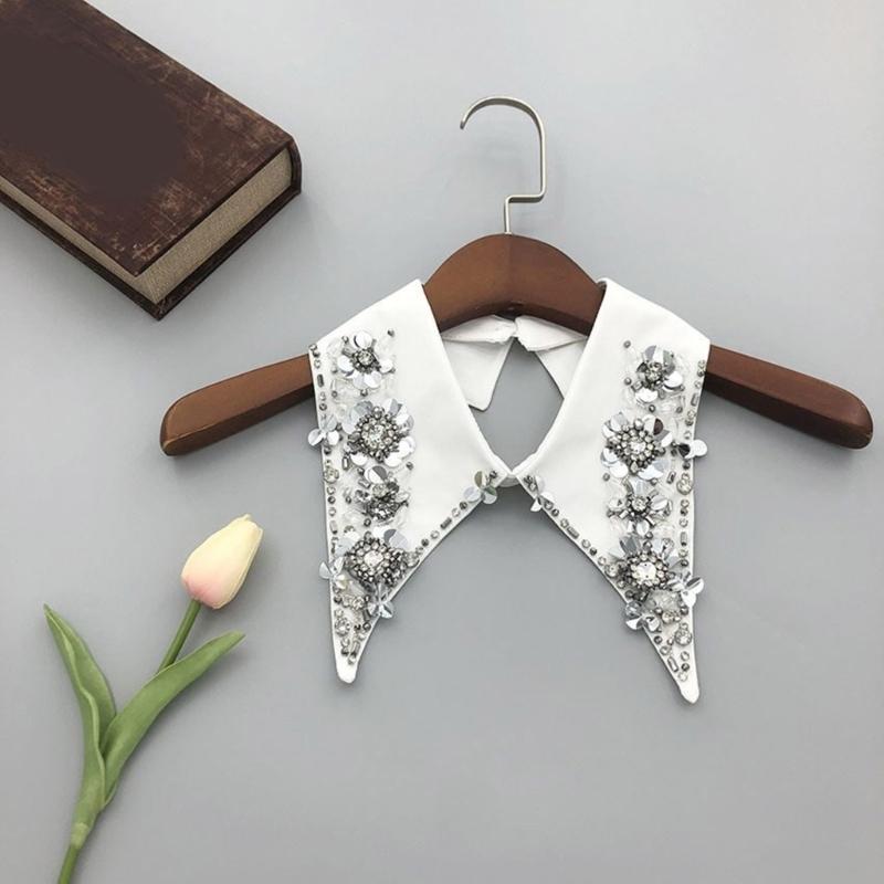 Kamínkový límec Dívčí šperkový oděvní doplněk Dámský límec Starověké umění Flitry Klopa Šálový límec Klopa