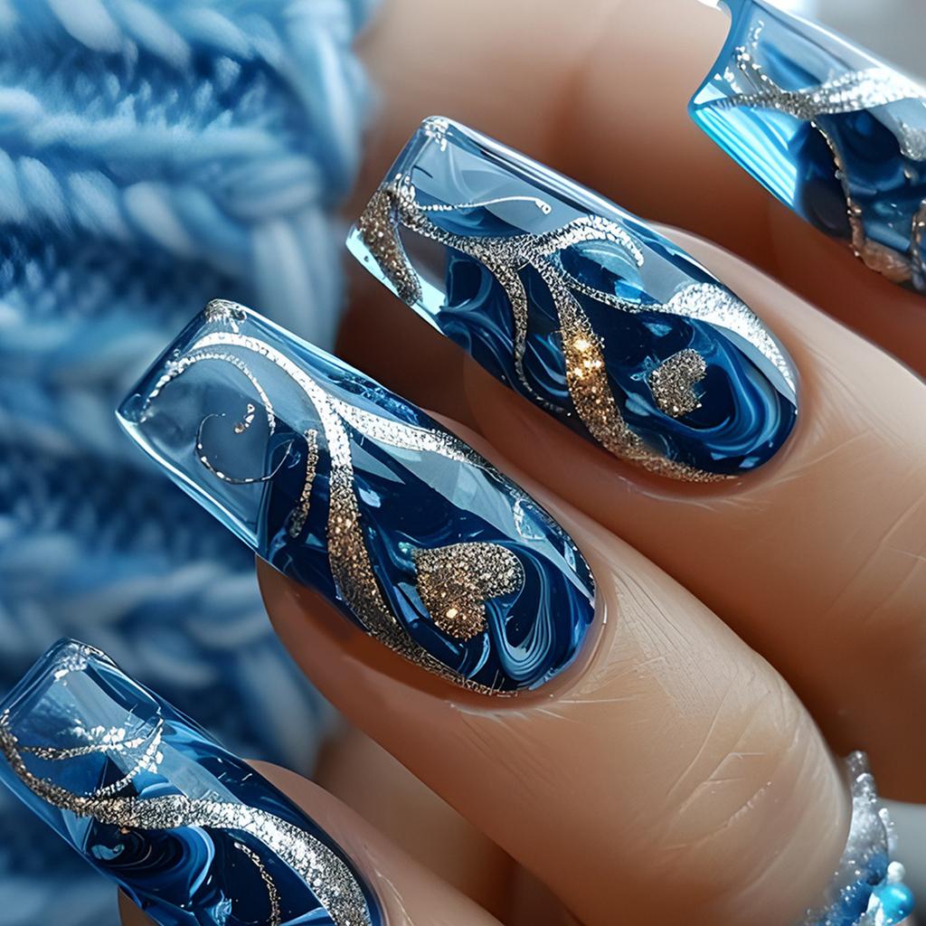 24 Stück Lange Sarg-Pressnägel Goldglitzer Herzdesign Falschnagel Blau Blühende Nagelkunst für Frauen und Mädchen