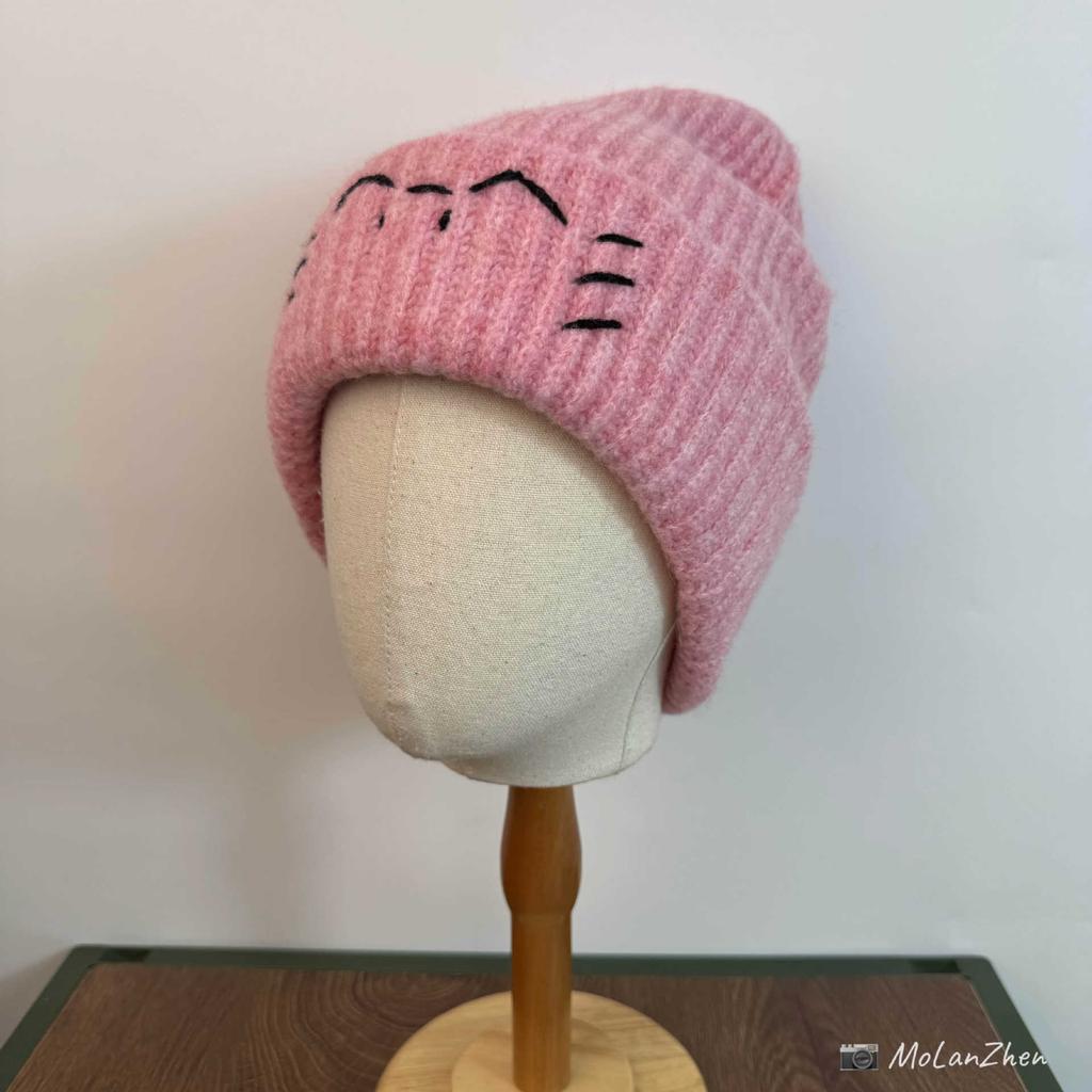 Cute kitten embroidered wool hat women's autumn and winter warm ear protection knitted hat casual versatile headgear