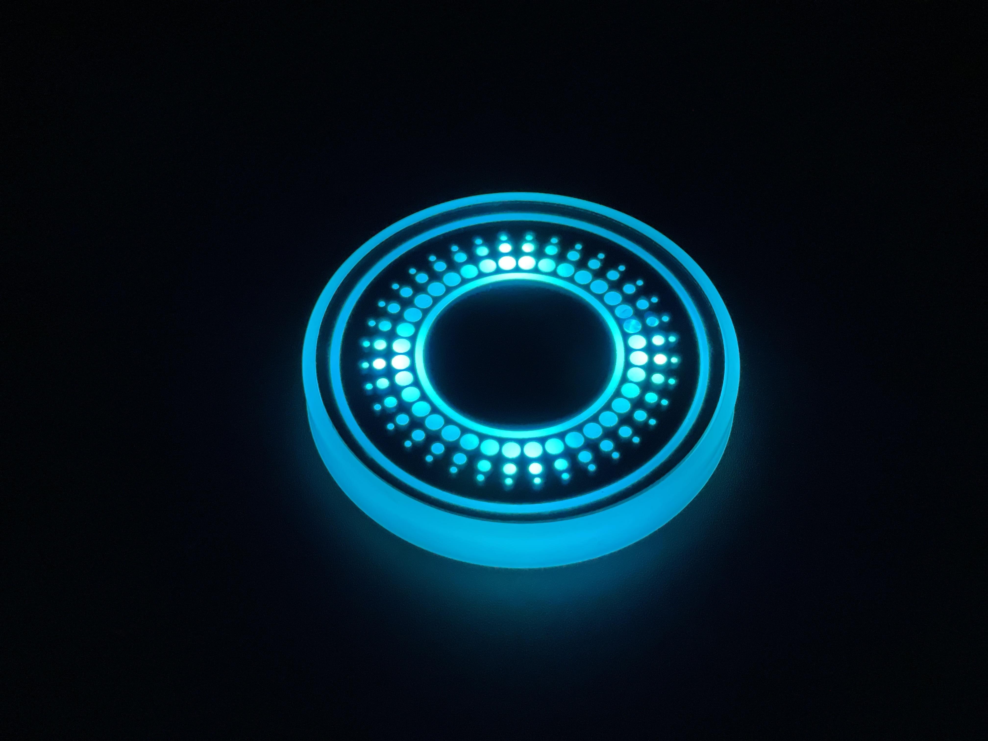 

НОВАЯ подставка под стакан в машину со светодиодными лампами, перезаряжаемая подставка под стакан с 7 цветами, подсвечивающаяся подставка, автомобильные аксессуары для подростков