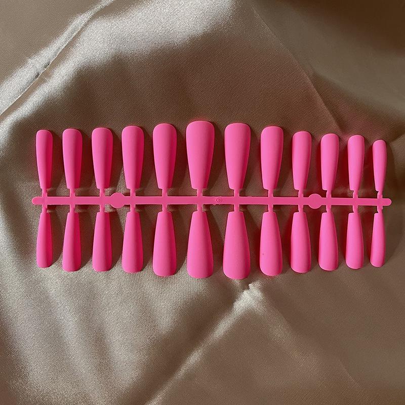 

Довгі матові балетні нігті в європейському та американському стилі: Матова Т-подібна тверда суміш