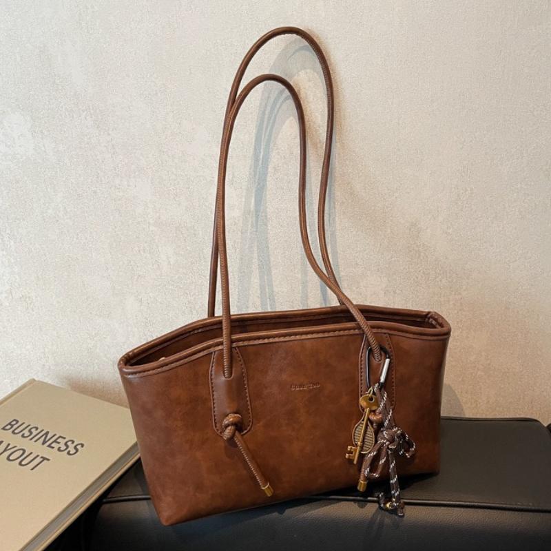 Retro PU Leather Shoulder Bags for Women Fall Winter Trend Female Purses Handbags High Quality Tote Underarm Bag with Pendant