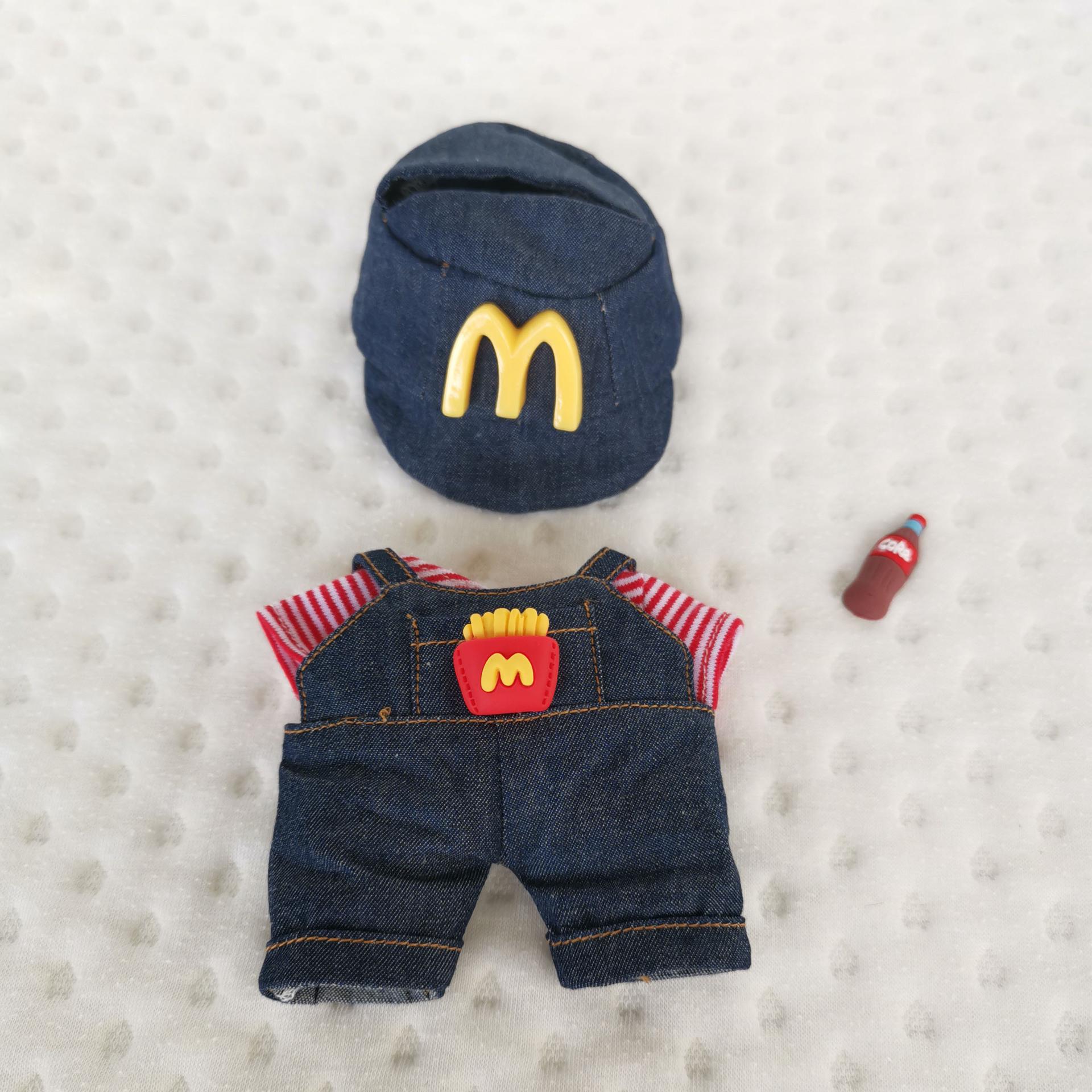 

17cm Labubu Vinyl Pendant Doll with Dungarees & T-shirt Labubu Size (Customizable)