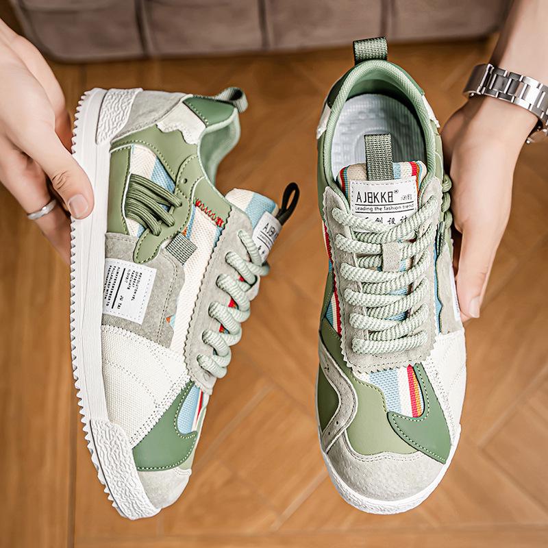 Fashion High Quality Men's Shoes Casual Sports Board Shoes for Men Running Lightweight Sneakers with Youthful Vitality Zapatos De Hombre