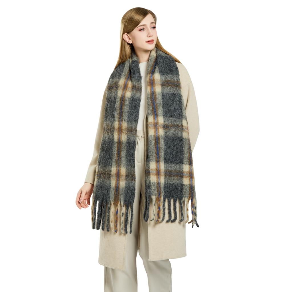 Autumn and winter wool plaid scarf women's high-end imitation cashmere versatile simple warm thickened fringed scarf