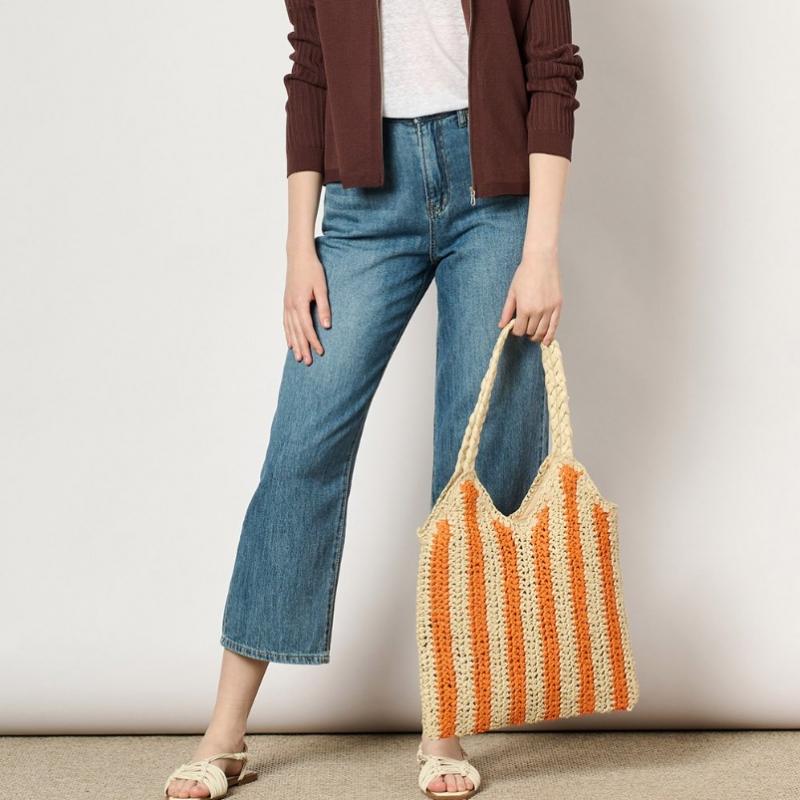 Bcbg Stripe Shoulder Bag B4m0a302