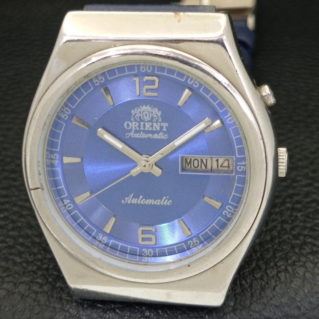 AUTOMATIC VINTAGE ORIENT 46941 JAPAN MENS BLUE COLOR DIAL WATCH a500714-5 R154-a500714
