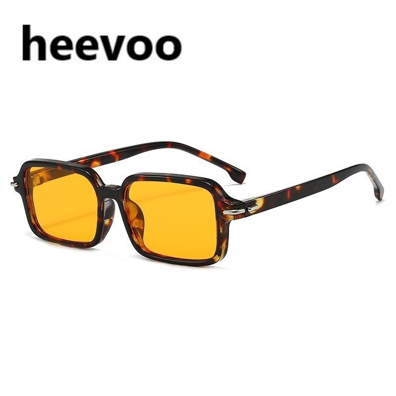 Occhiali da Sole Quadrati Vintage per Uomo Donna Lente Verde Oceano UV400 Montatura Rettangolare Occhiali alla Moda Borchie Occhiali da Sole