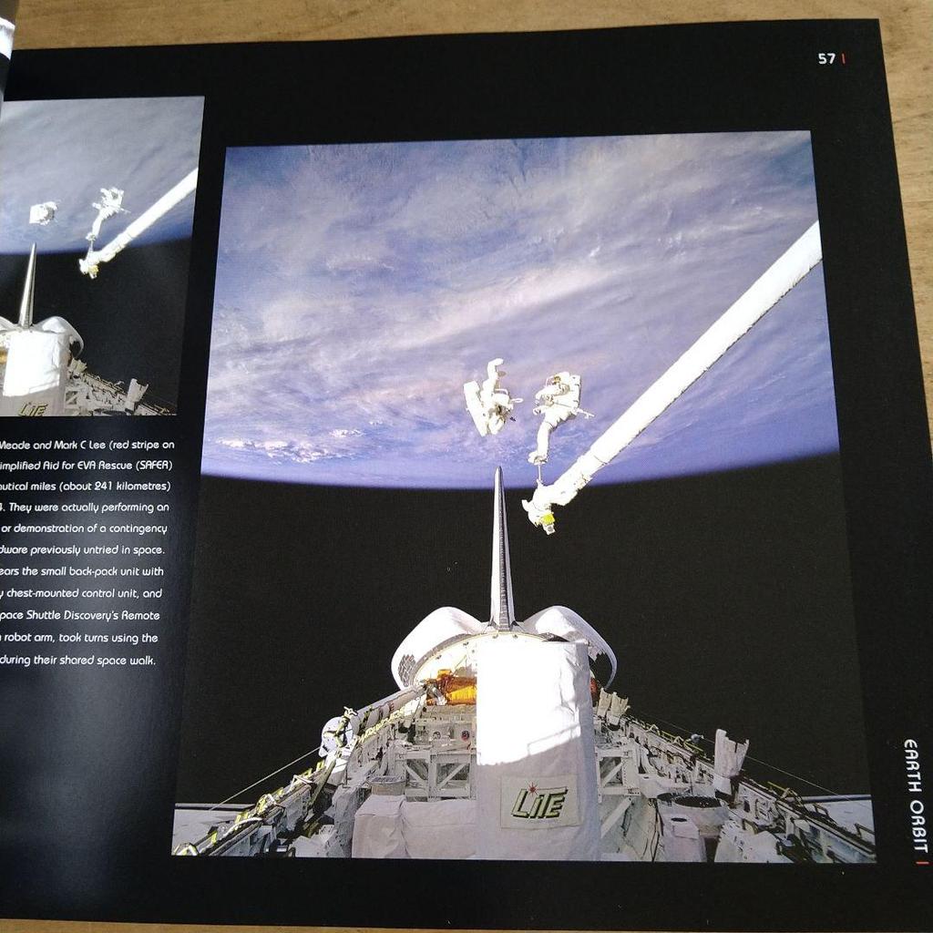 [USED] NASA "SPACE CAM" Space Photo Collection Foreign Book
