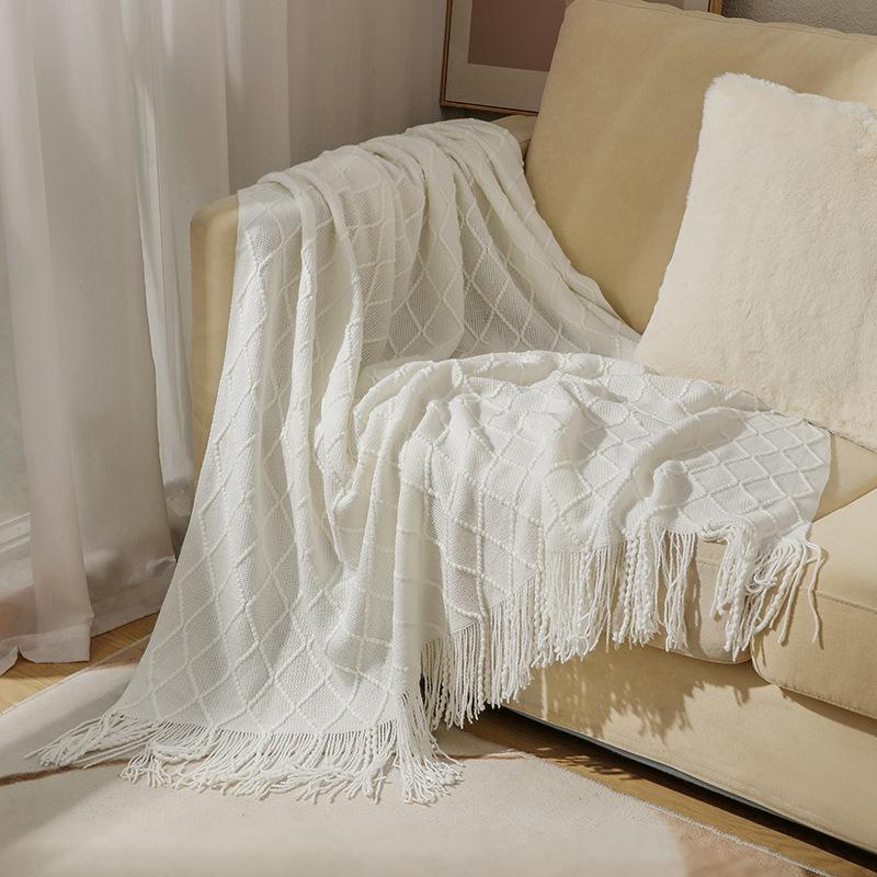 Throw Blanket for Couch Soft Living Room Home Decor Knitted Twin Size Blanket, Outdoor Lightweight Breathable Summer Warm Woven