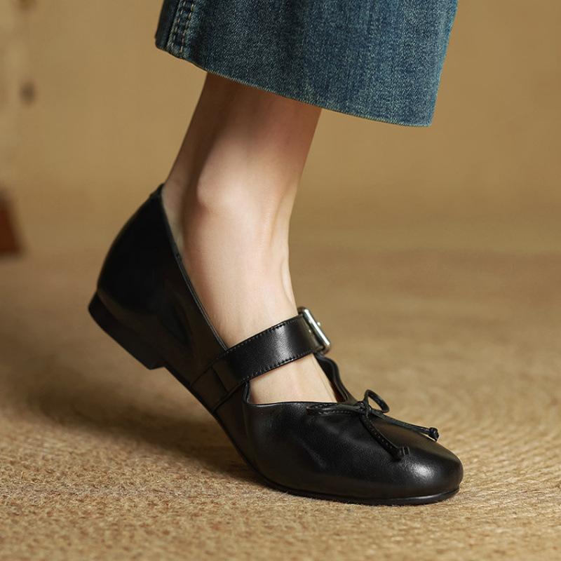 

New women s casual single shoes shallow mouth four seasons single shoes round head leather large size shoes cow tendon sole comfortable low heel women 40 чёрный
