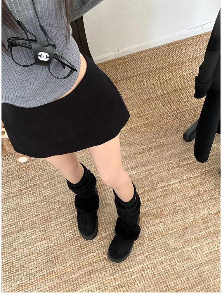 Women's Versatile Woolen Skirt Pants with Side Zipper - Stylish, Slimming, Two-Wear Design for Spring, Autumn, and Winter