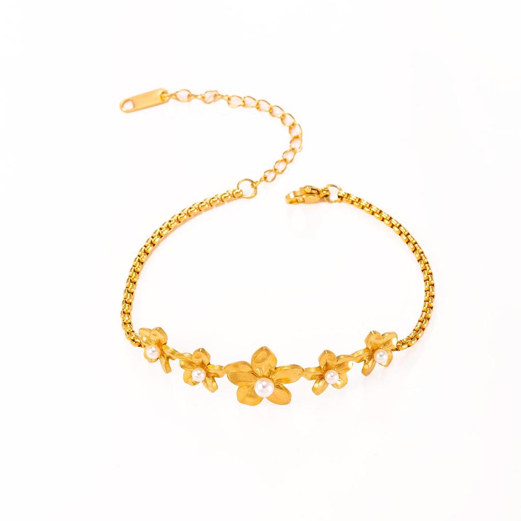 18k Gold Plated Titanium Steel Bracelet with Three-Dimensional Flower & Blade Chain Design
