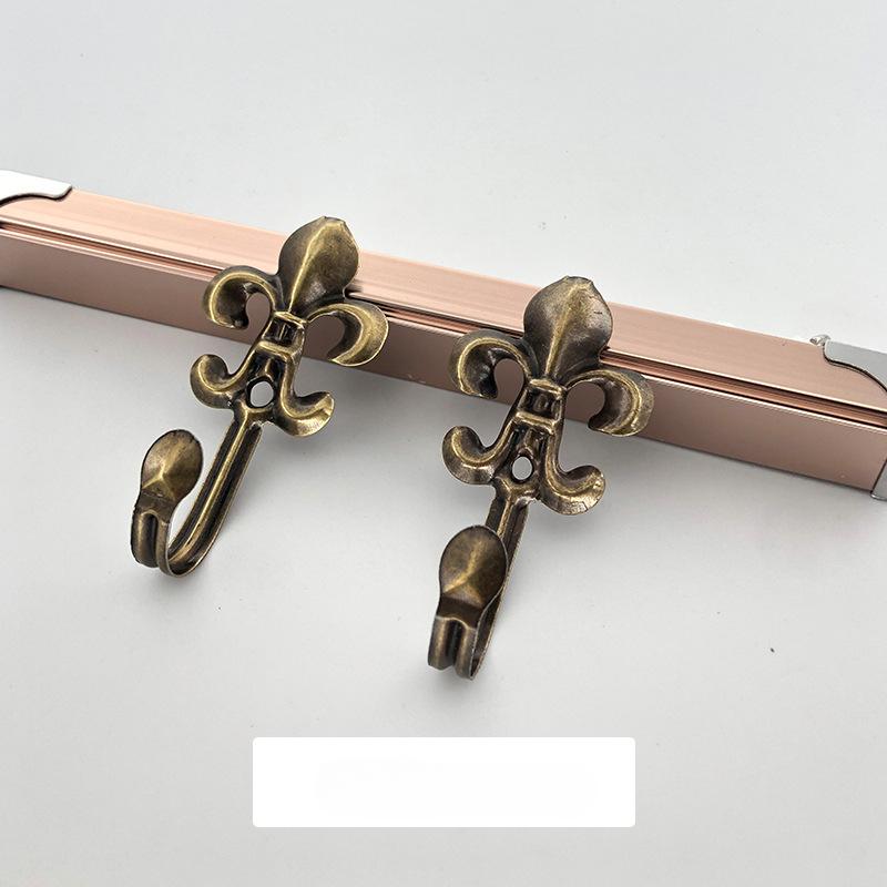 

Железный Маленький Цветочный Крючок Крючки для Штор Аксессуары для Штор Крючки для Пальто и Шляп для Спальни Металлические Настенные Крючки для Штор 1 pair