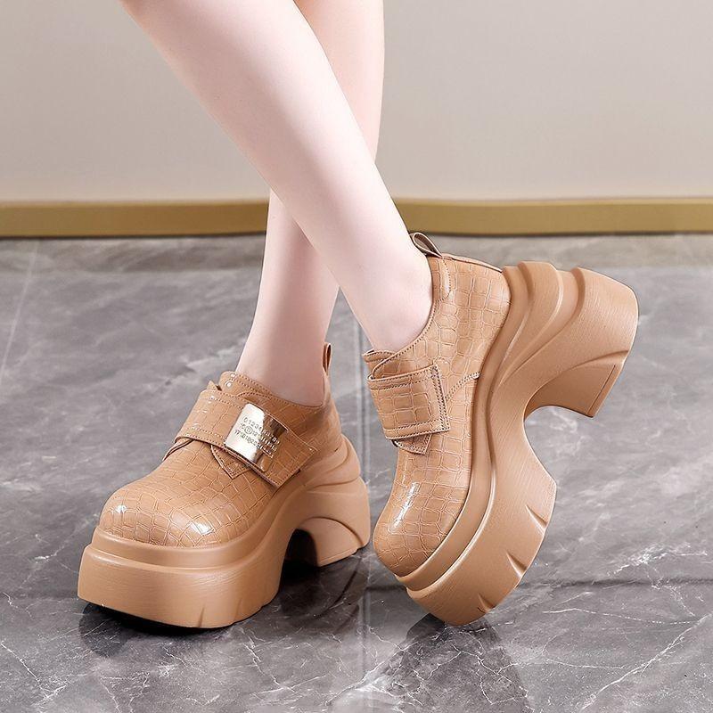 Thick-soled Women's Autumn New Versatile Velcro Retro Style Heightening Small Women's Small Leather Shoes
