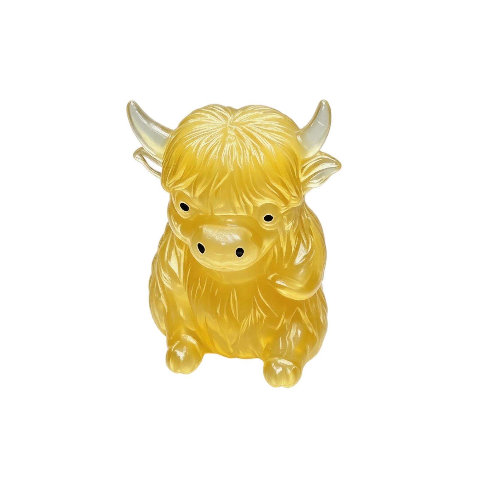 

Highland Cattle Resin Figurine Handcrafted Decorative Sculpture Animal Collectible Gift Unique Design for Home Office Display One Size жовтий