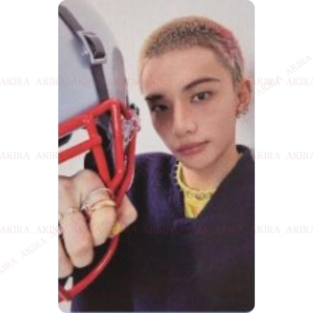 Stray Kids ХЁНДЖИН КАРМА АЛЬБОМ ФОТОКАРТА ОФИЦИАЛЬНАЯ SKZOO ver. / 2