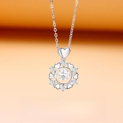 Beating Heart Necklace Female Love Smart Pendant High-end Temperament Heart Connected Clavicle Chain Jewelry