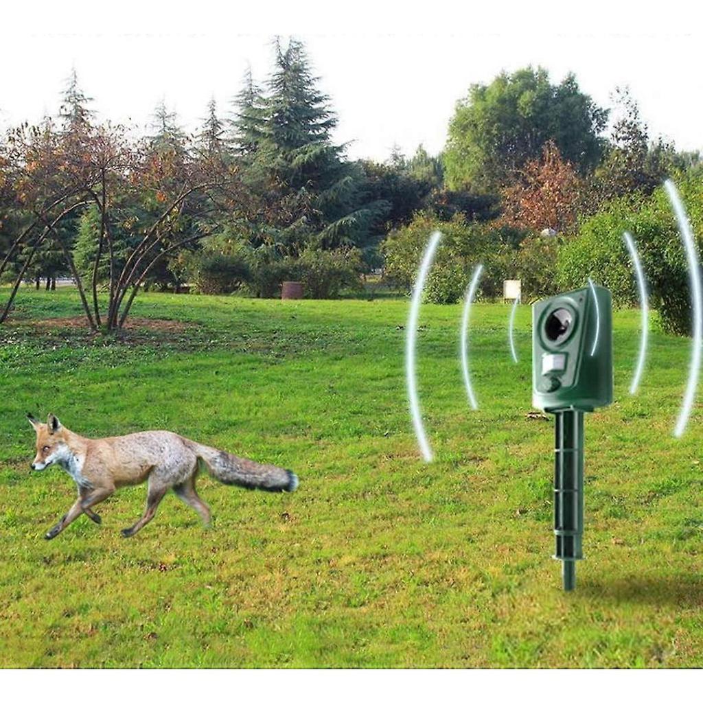 Cat Repellent,Waterproof Animal Cat Repeller with Ground Spike,Ultrasonic Animal Repeller Cat Repeller for Rats, Pests, Cats, Dogs, Foxes and other Ro