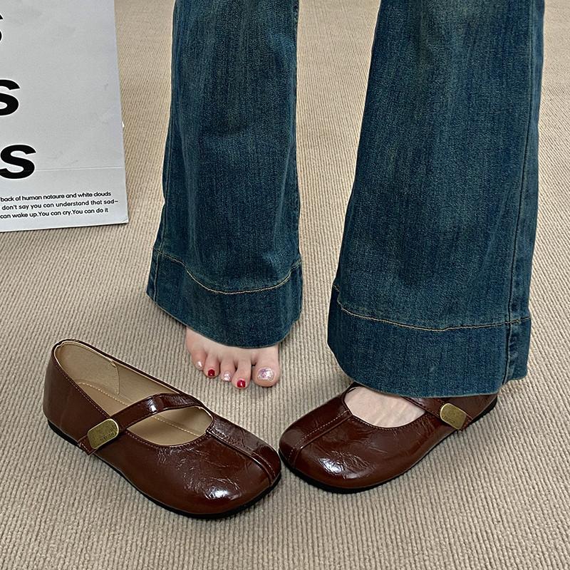 French ballet flat shoes women's summer 2025 new models with skirts Mary Jane shoes ladyshoes Doudou shoes evening shoes