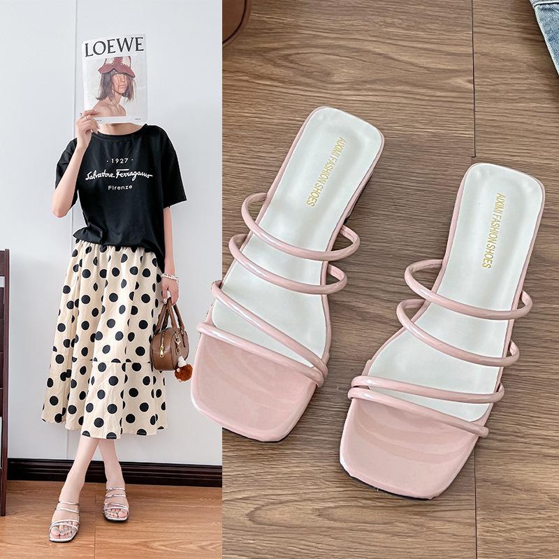 2025 one-word slippers women's new Korean version of two-heeled thin straps in summer with 100 wear cool and fairy wind cool slippers
