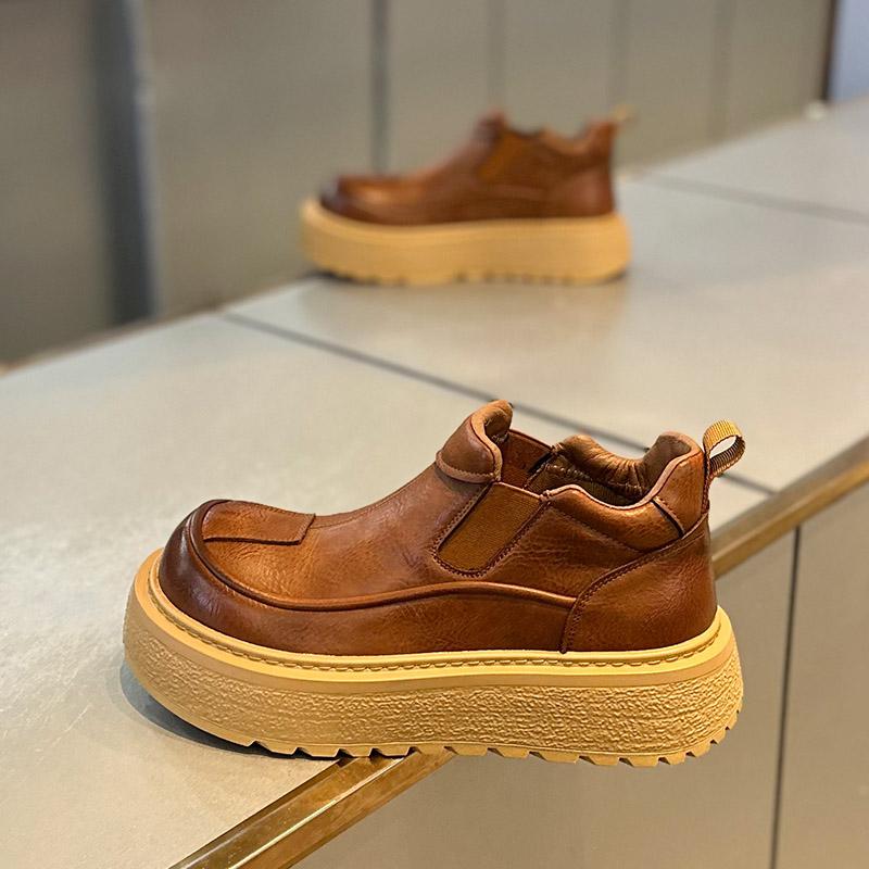 Men's shoes spring new leather surface heightening comfortable Martin boots casual sports shoes