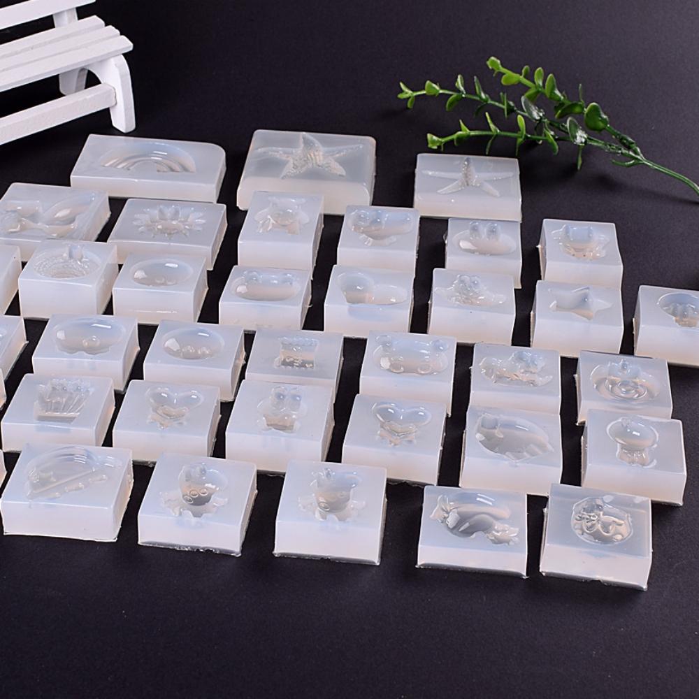3D Cookie Cake Tray Silicone Mold Resin Drop Silicone Mold for DIY Party Dessert Muffin Biscuit Embossing Mould Box Christmas
