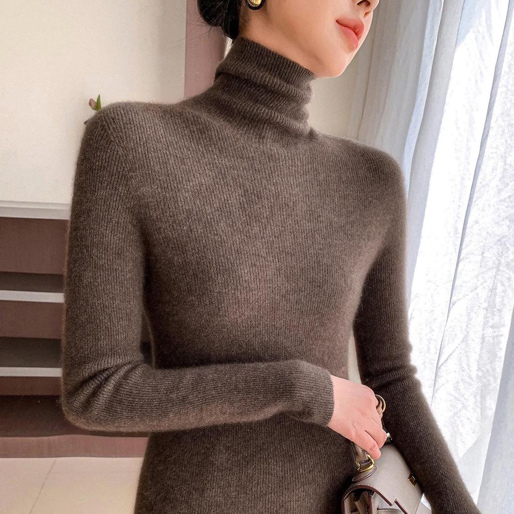 Women's Slim Fit High Neck Seamless Wool Sweater