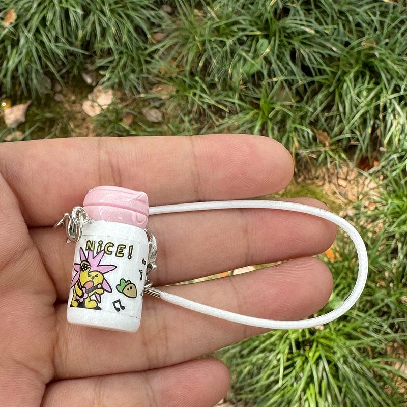 

Изолированный кулон в виде мини-чайника-чашки - Милые аксессуары для куклы в виде бутылочки молока для DIY-симуляции