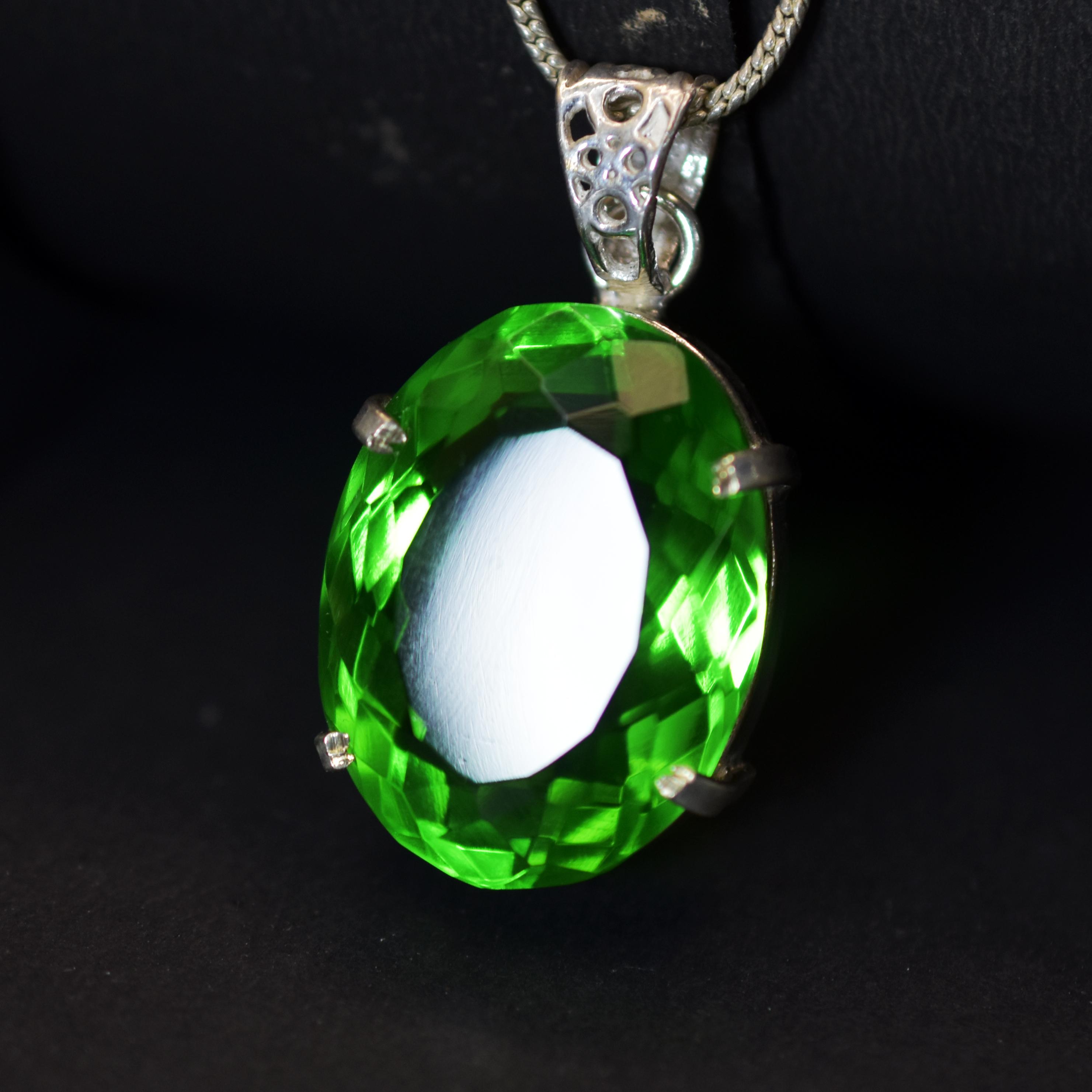 

Натуральний бразильський топаз 925 стерлінгове срібло кулон овальний 82,5 карата дорогоцінне каміння СЕРТИФІКОВАНИЙ MMY-408-K 27.8 mm approx. зелений