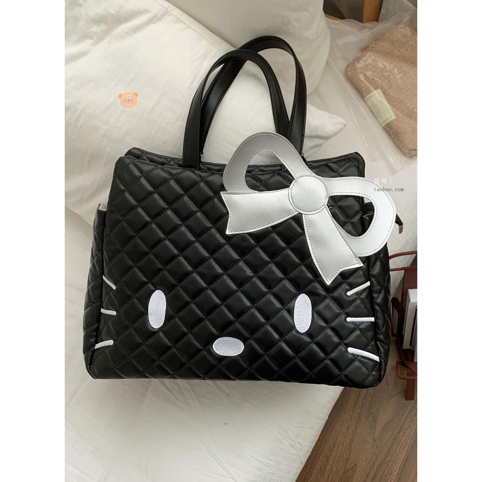 

Korean version of cute cartoon cat handbag women s bag 2025 new diamond tote bag large capacity backpack чорний